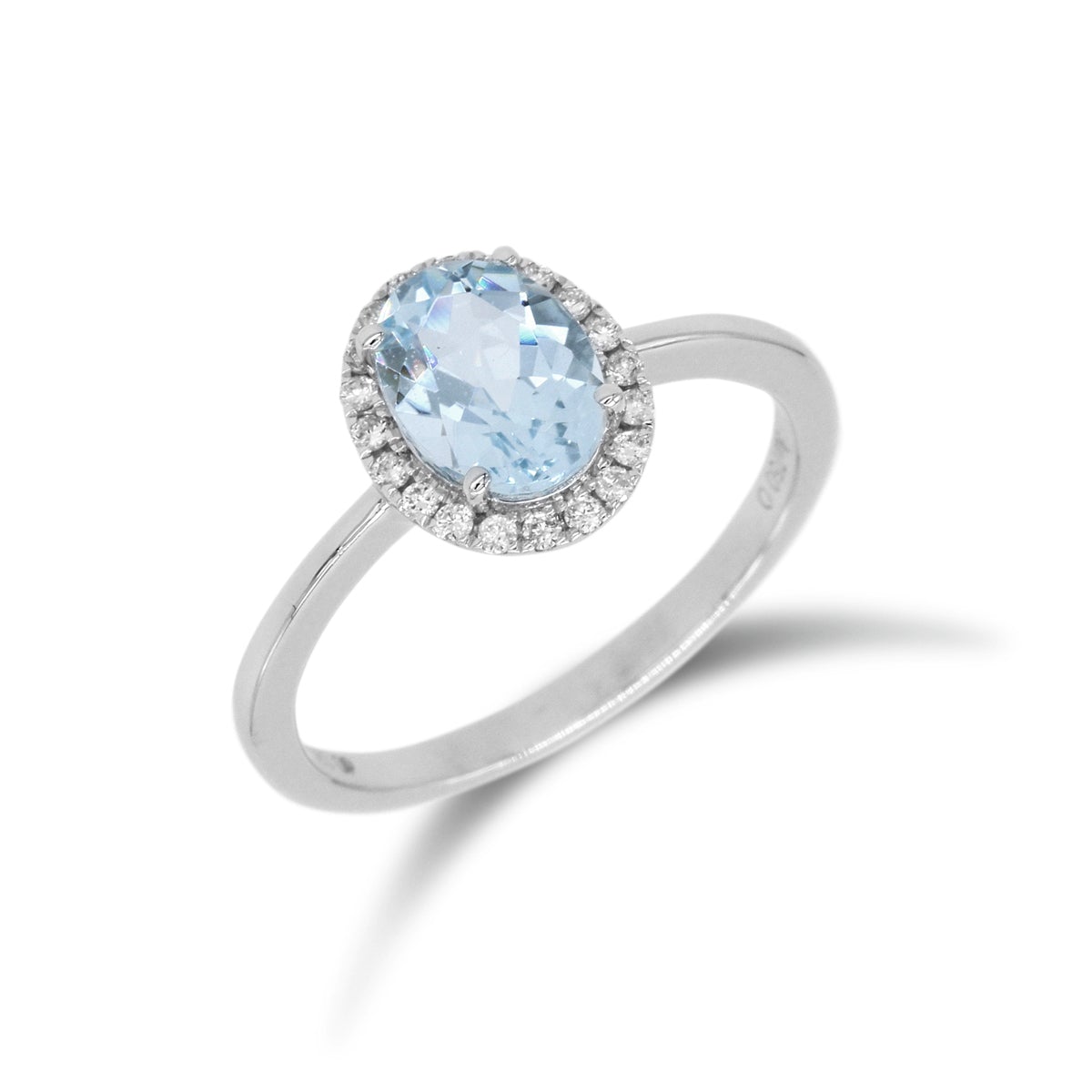 橢圓冰藍色海藍寶圍石鑽石戒指 - WILLS JEWELLERY