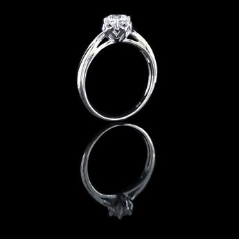 經典六爪花樣教堂式扭紋鑽石戒指款式 - WILLS JEWELLERY