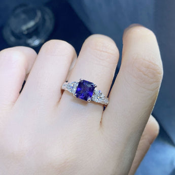 雷地恩形變色藍寶石鑽石戒指 - WILLS JEWELLERY