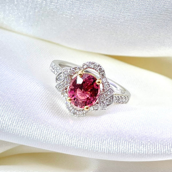 橢圓形紅碧璽鑽石花形戒指 WILLS JEWELLERY