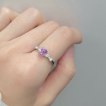 蝴蝶結戒指．粉紅色藍寶石 - WILLS JEWELLERY