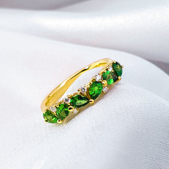 梨形沙弗萊石戒指 - WILLS JEWELLERY